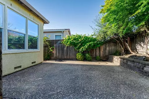 422 Decanter Cir, Windsor, CA 95492 photo 24
