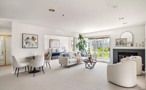 100 Thorndale Dr #229, San Rafael, CA 94903
