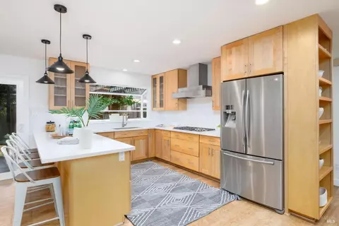 4070 Angeline Ct, Santa Rosa, CA 95405