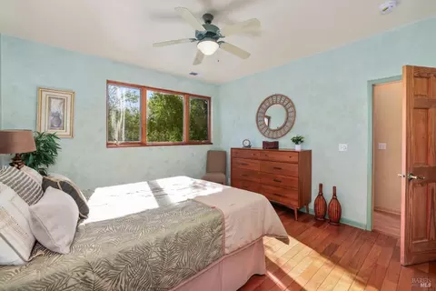 Bedroom - 4046 Central Ln, Winters, CA 95694 photo 6 of 10