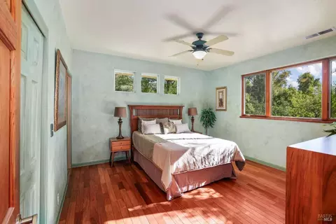 Bedroom - 4046 Central Ln, Winters, CA 95694 photo 4 of 10