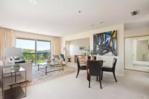 100 Thorndale Dr #319, San Rafael, CA 94903