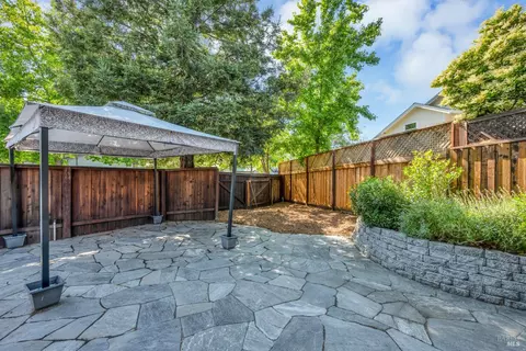 505 Walten Way, Windsor, CA 95492 photo 25