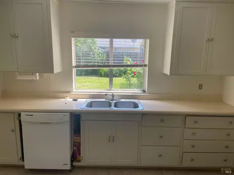 2030 Glenrob Ave, Ukiah, CA 95482 photo 5