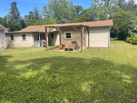 2030 Glenrob Ave, Ukiah, CA 95482