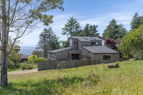 309 Top Mast Close, The Sea Ranch, CA 95497