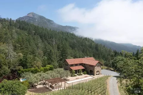 15300 Ida Clayton Rd, Calistoga, CA 94515