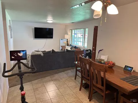355 De Anza Dr, Vallejo, CA 94589 photo 4