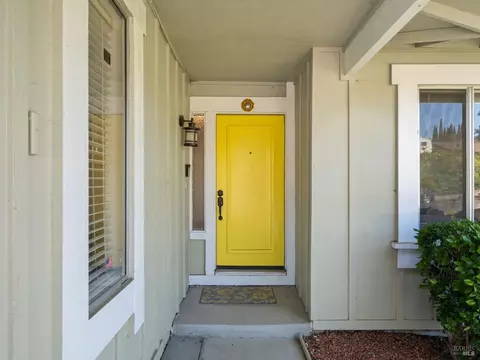 1362 Shea Ter, Vallejo, CA 94591 photo 3