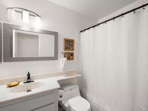 1362 Shea Ter, Vallejo, CA 94591 photo 10