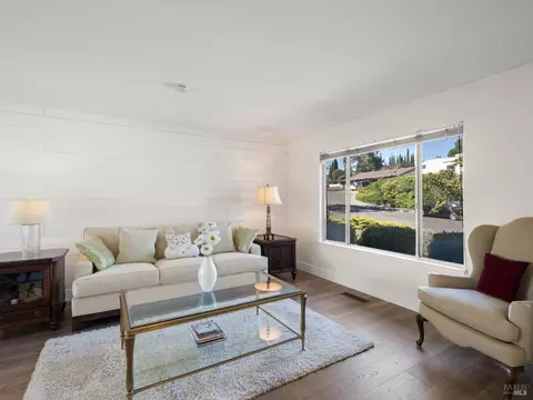 1362 Shea Ter, Vallejo, CA 94591 photo 4