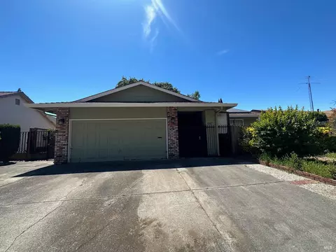 687 Cement Hill Rd, Fairfield, CA 94533