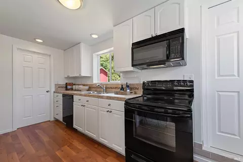5851 Fredricks Rd, Sebastopol, CA 95472 photo 11