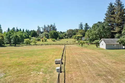 5851 Fredricks Rd, Sebastopol, CA 95472 photo 25