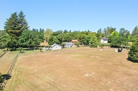 5851 Fredricks Rd, Sebastopol, CA 95472 photo 23