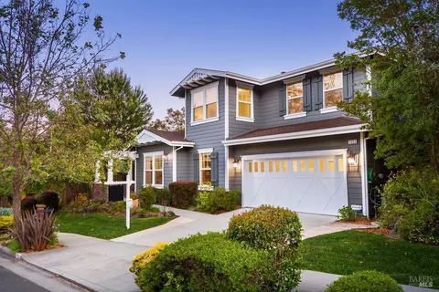 1103 Highland Dr, Novato, CA 94949