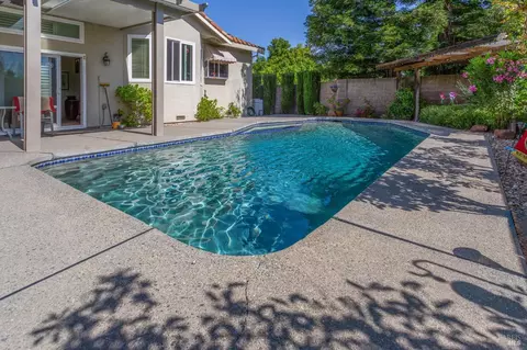 233 Silver Eagle Way, Vacaville, CA 95688 photo 10