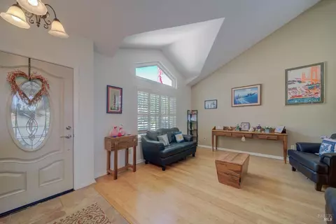 233 Silver Eagle Way, Vacaville, CA 95688 photo 18