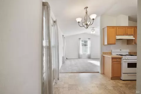 62 Goya Dr, Fairfield, CA 94534 photo 7