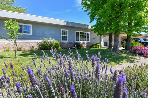 107 Elm St, Cloverdale, CA 95425