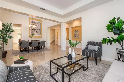 19 Catania Ct, Napa, CA 94558