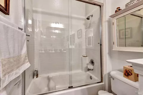 1637 Landmark Dr, Vallejo, CA 94591 photo 36