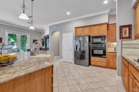 1637 Landmark Dr, Vallejo, CA 94591 photo 12