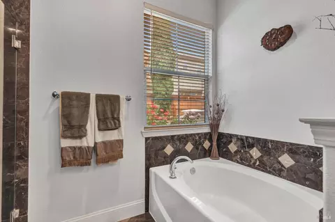 1637 Landmark Dr, Vallejo, CA 94591 photo 30