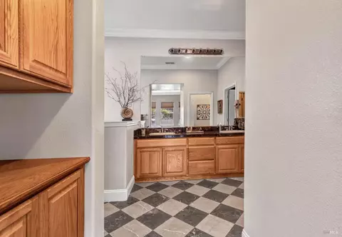 1637 Landmark Dr, Vallejo, CA 94591 photo 28