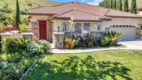 1637 Landmark Dr, Vallejo, CA 94591