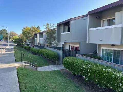 1333 N Camino Alto #203, Vallejo, CA 94589