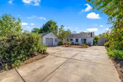 2011 Quail Run, Santa Rosa, CA 95403