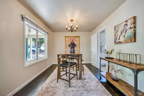 215 E Spring St, Napa, CA 94559 photo 5