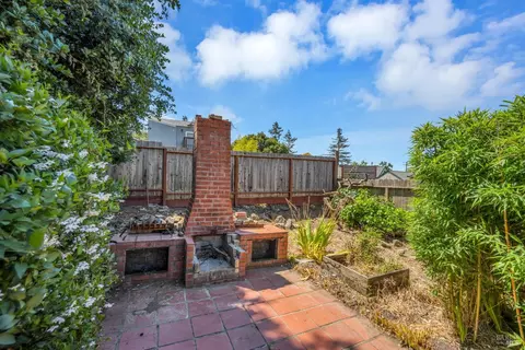 215 E Spring St, Napa, CA 94559 photo 21
