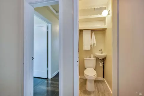 215 E Spring St, Napa, CA 94559 photo 18