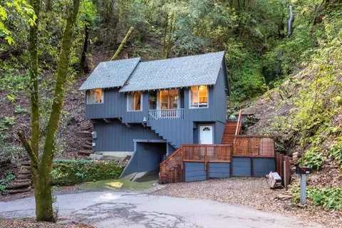 11550 Summerhome Park Rd, Forestville, CA 95436