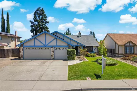 425 Ogden Way, Vacaville, CA 95687