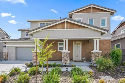 778 Carnation Dr, Vacaville, CA 95687