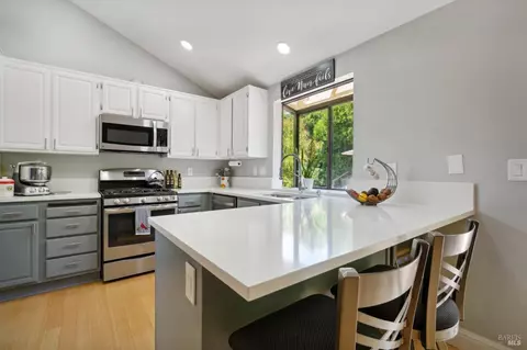 160 Commodore Ct, Vallejo, CA 94591 photo 17