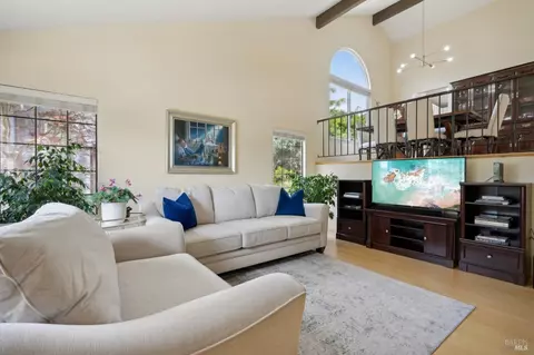 160 Commodore Ct, Vallejo, CA 94591 photo 4