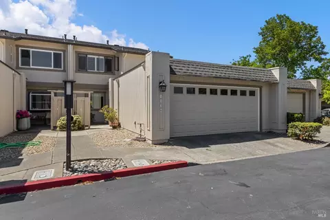 1136 Grove Cir, Benicia, CA 94510