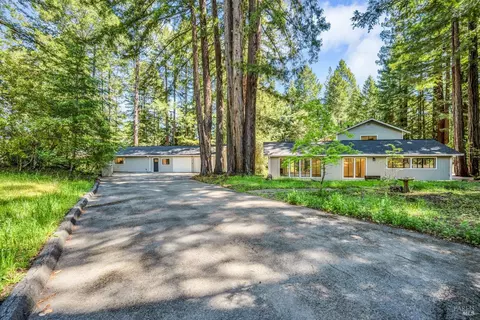 14600 Gabes Rock Rd, Guerneville, CA 95446