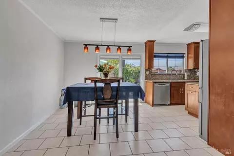 101 Merrimac Ct, Vallejo, CA 94589 photo 9