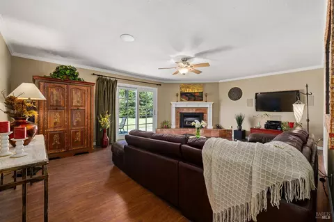 133 Windsor Palms Dr, Windsor, CA 95492 photo 5