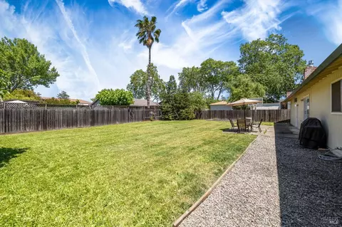 133 Windsor Palms Dr, Windsor, CA 95492 photo 23