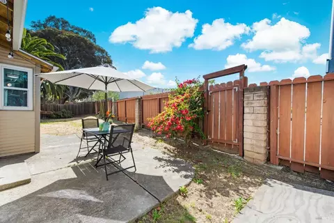 151 Inverness Dr, Vallejo, CA 94589 photo 29