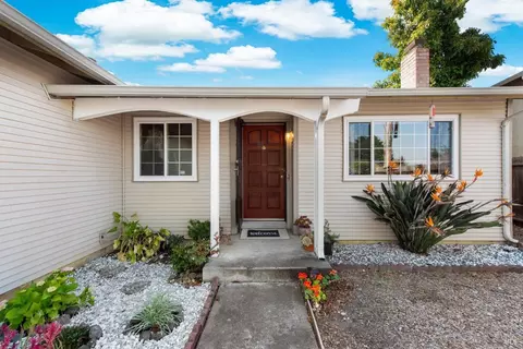 151 Inverness Dr, Vallejo, CA 94589 photo 5