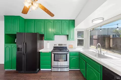 151 Inverness Dr, Vallejo, CA 94589 photo 15