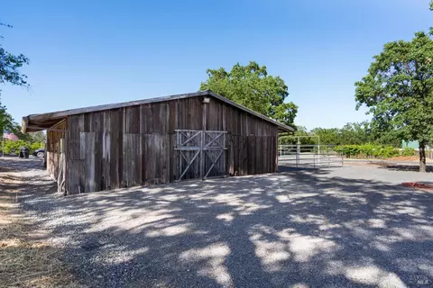 2641 Silk Rd, Windsor, CA 95492 photo 22