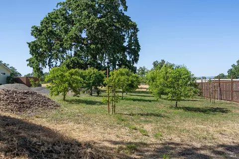 2641 Silk Rd, Windsor, CA 95492 photo 29